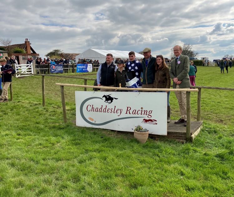 Cox Mahon at Chaddesley Corbett Racecourse