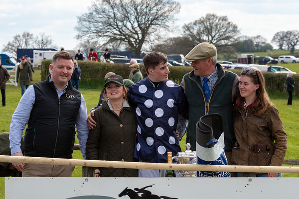 Cox Mahon at Chaddesley Corbett Racecourse